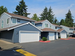 Meridian Green Townhomes