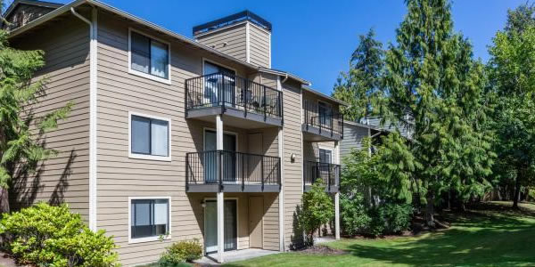 Madison Sammamish Apartments, Sammamish, WA